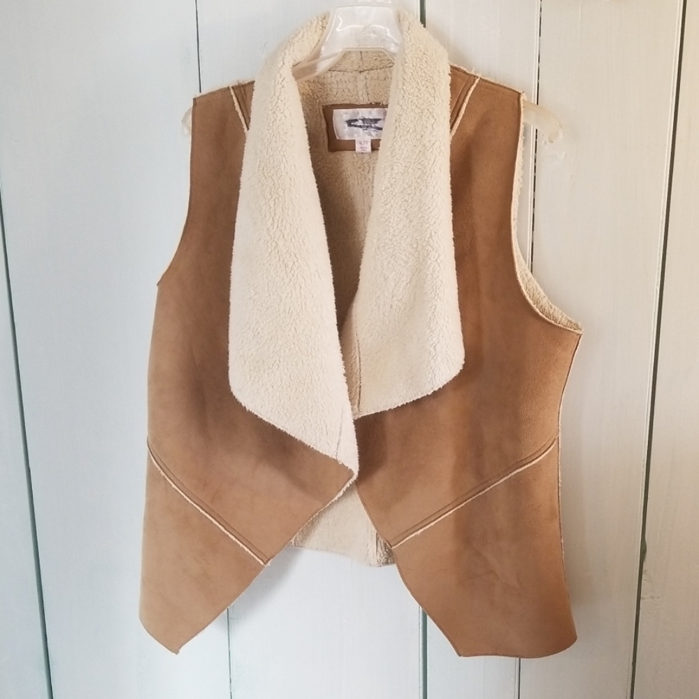 Faux shearling vest XL